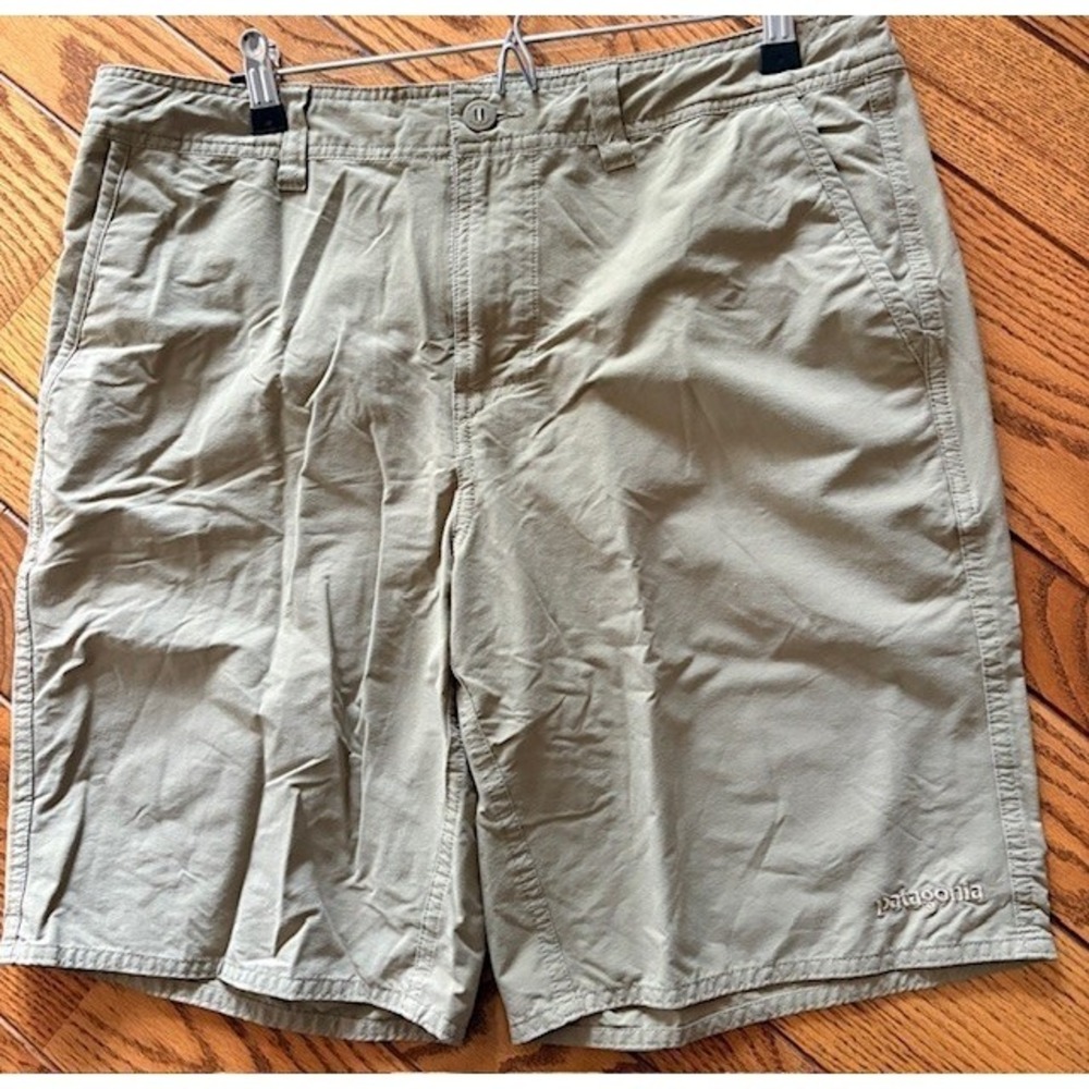 PATAGONIA‎ MEN'S Sz. 34 Green  Shorts Drawstring   Gorpcore Hiking Trail Biking